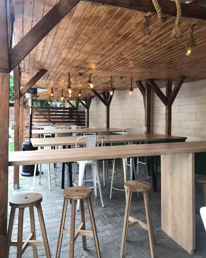 Csiki Hotel Miercurea Ciuc Eksteriør billede